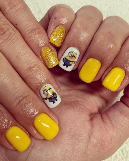 Golden Glitter with Minion Nails