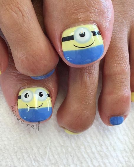 Hand Painted Minions Toe Nail Art