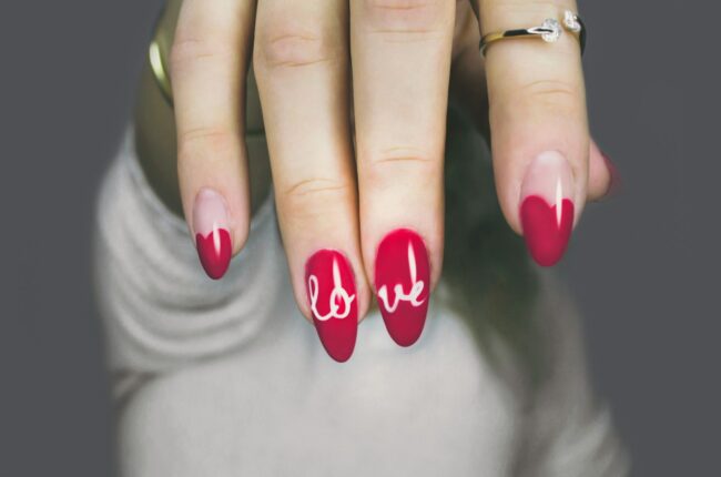 Valentine’s Day Nail Ideas