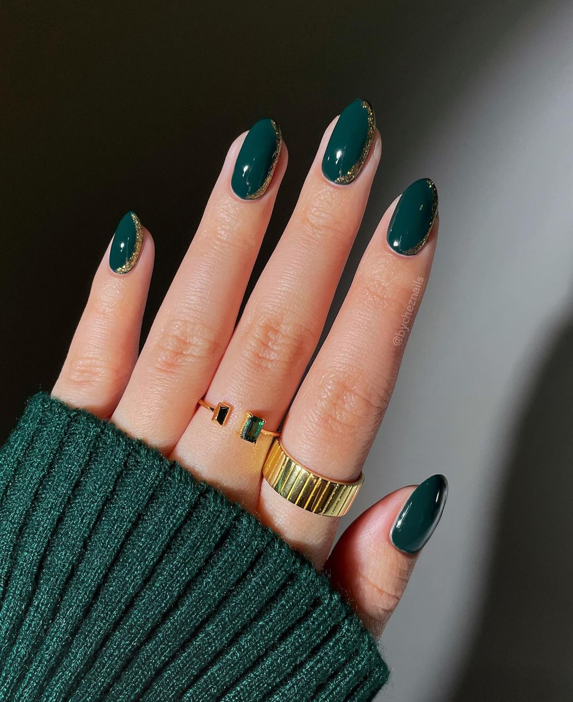 winter nails simple green